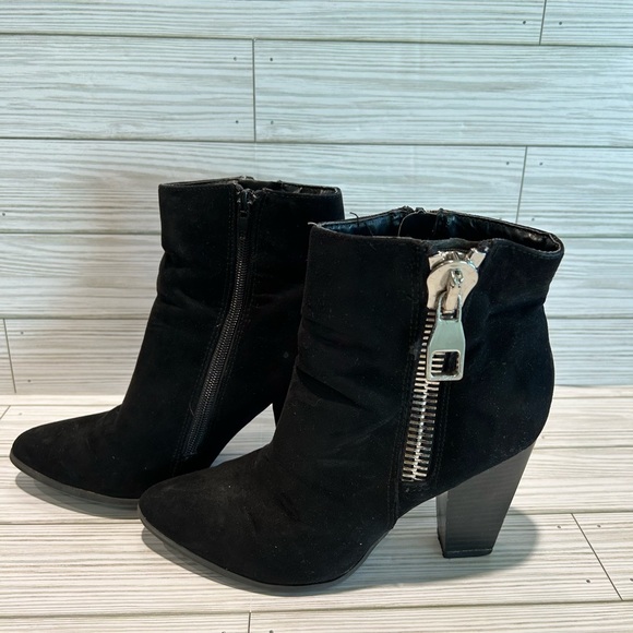 Express Suede Booties - Picture 6 of 9
